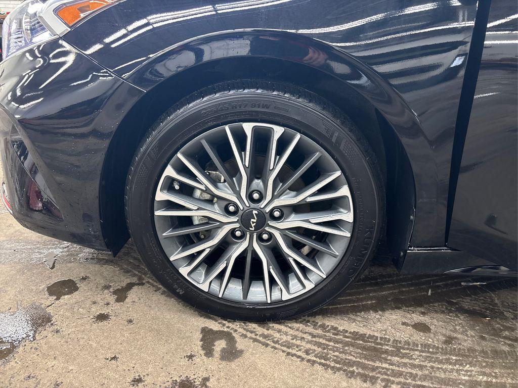 used 2024 Kia Forte car, priced at $21,787