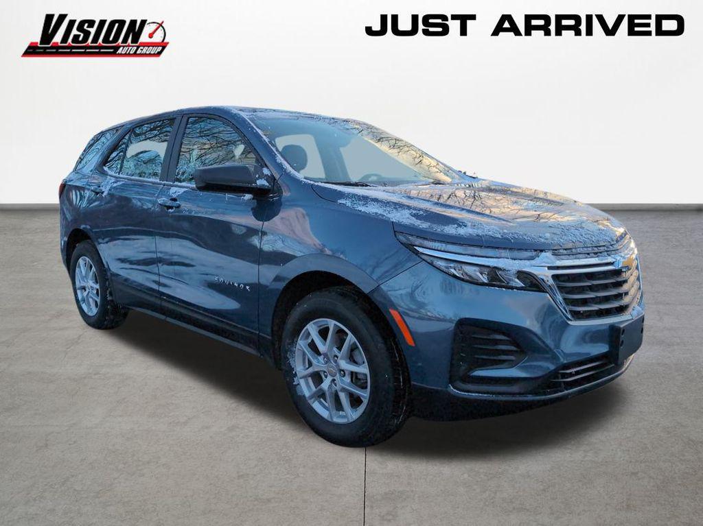 used 2024 Chevrolet Equinox car, priced at $22,961