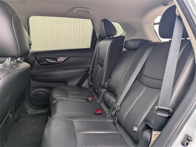 used 2019 Nissan Rogue car, priced at $13,499