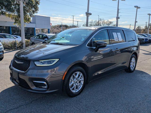used 2023 Chrysler Pacifica car, priced at $22,499