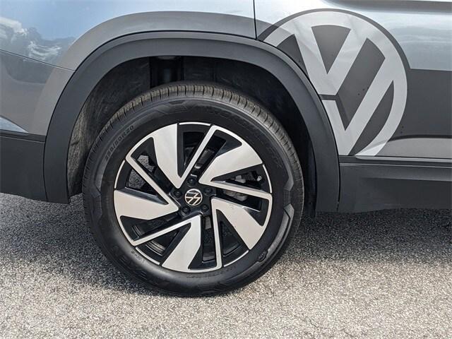 used 2025 Volkswagen Atlas car, priced at $29,999