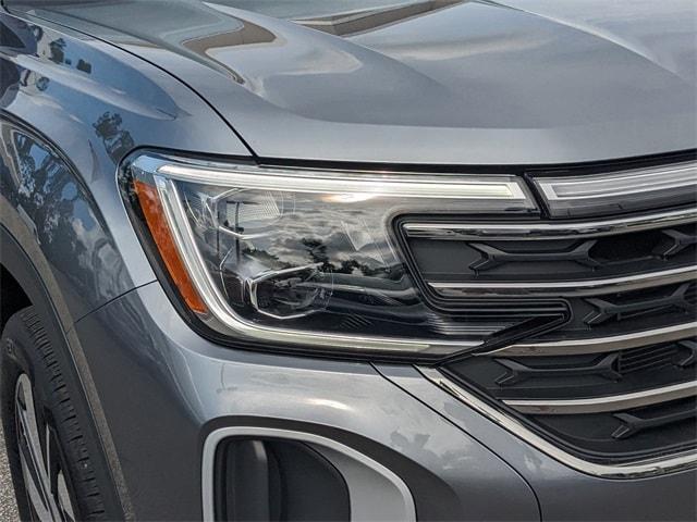 used 2025 Volkswagen Atlas car, priced at $30,999