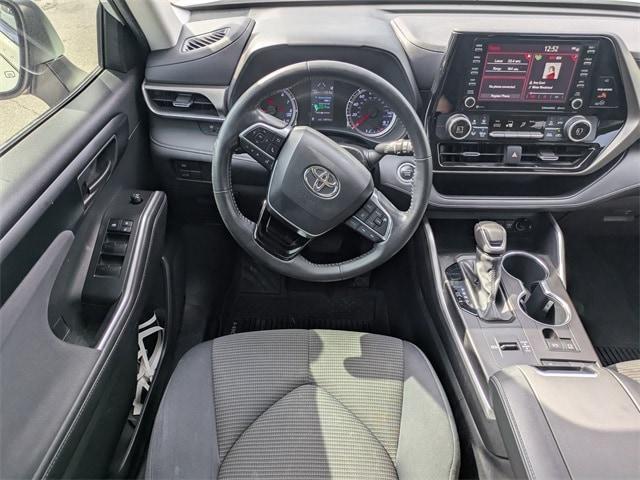 used 2021 Toyota Highlander car, priced at $23,995