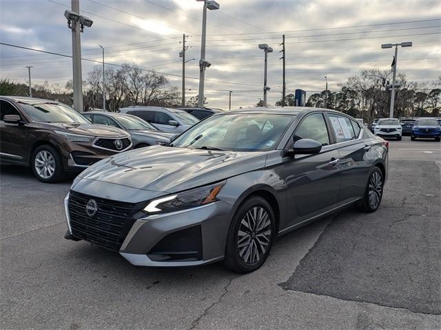 used 2023 Nissan Altima car, priced at $15,999