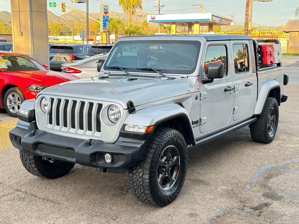 used 2022 Jeep Gladiator car, priced at $25,995