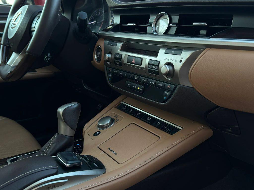 used 2016 Lexus ES 350 car, priced at $15,995