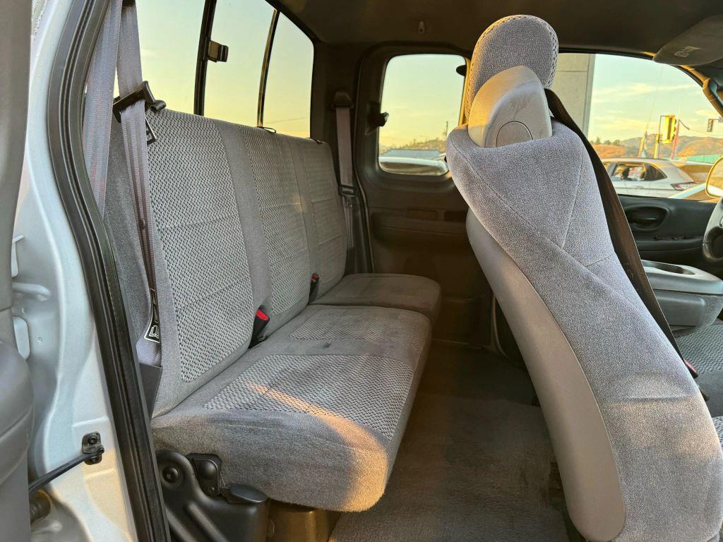 used 2002 Ford F-150 car, priced at $9,995