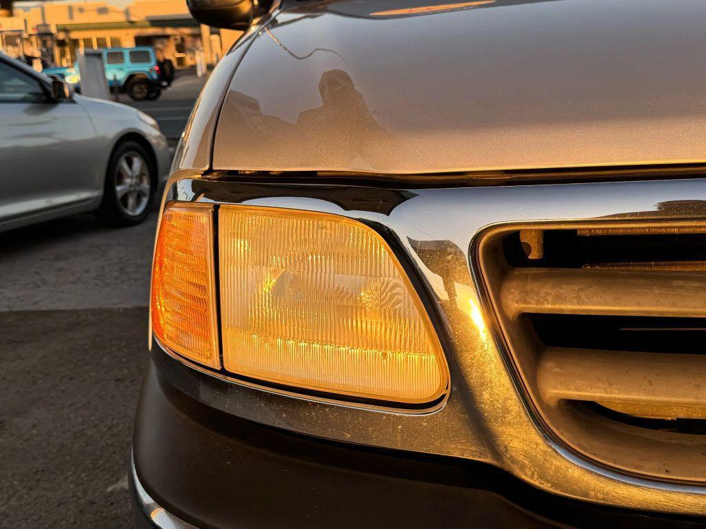 used 2002 Ford F-150 car, priced at $9,995