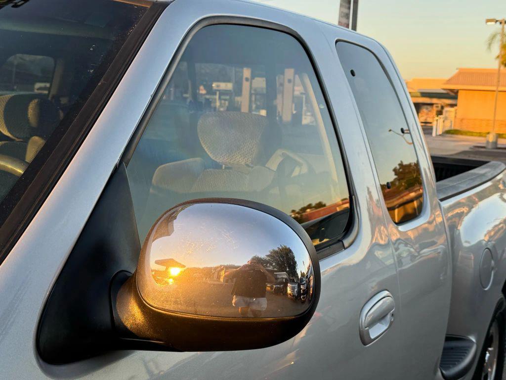 used 2002 Ford F-150 car, priced at $9,995