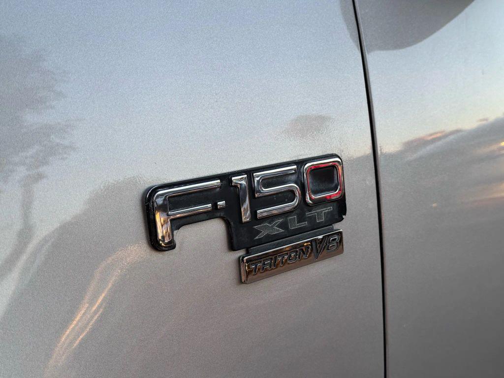 used 2002 Ford F-150 car, priced at $9,995