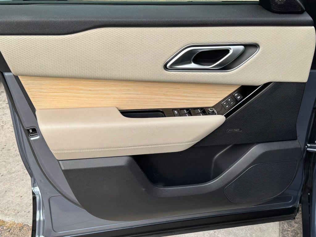 used 2021 Land Rover Range Rover Velar car, priced at $25,995
