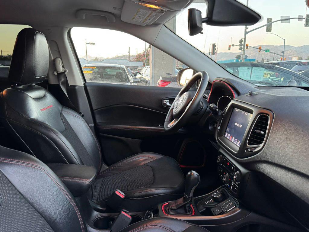 used 2019 Jeep Compass car