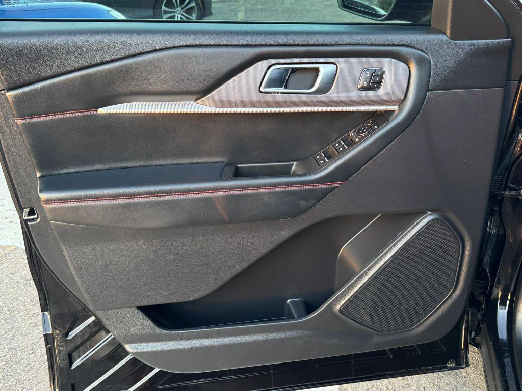 used 2025 Ford Explorer car, priced at $34,995