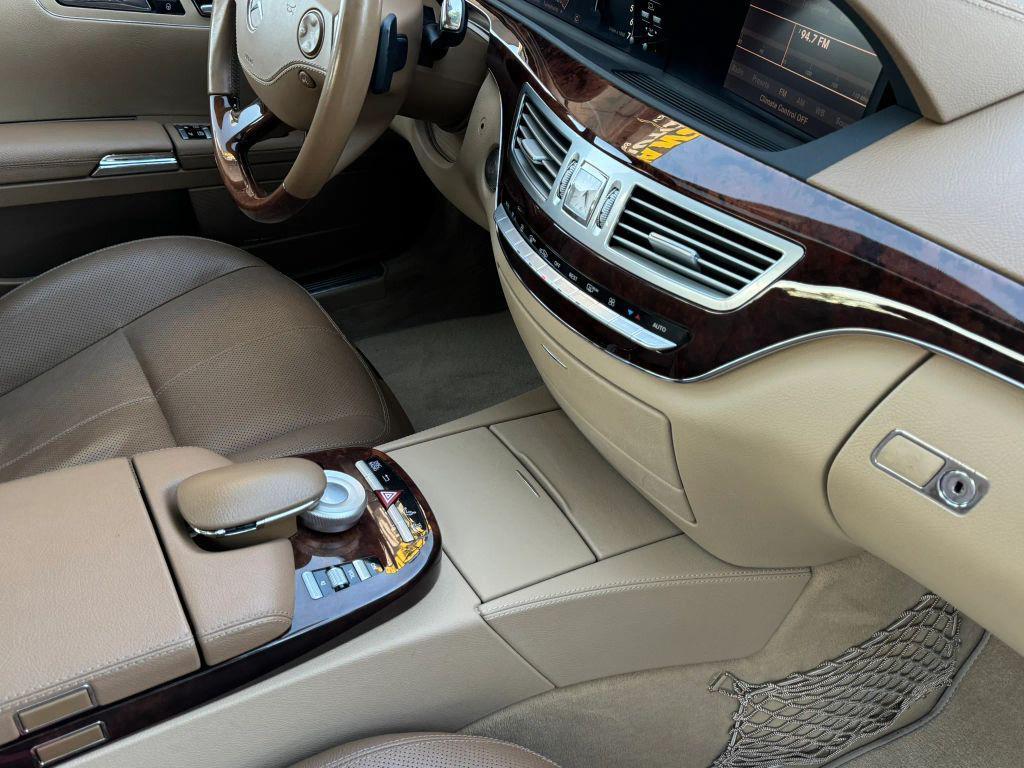 used 2009 Mercedes-Benz S-Class car, priced at $8,995