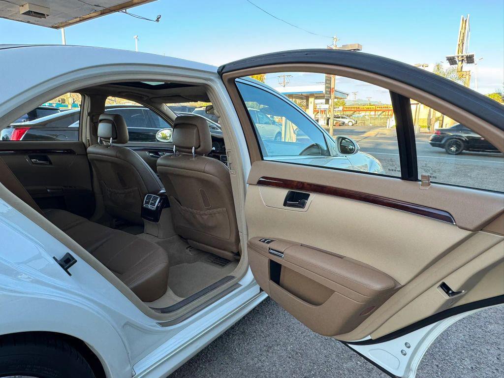 used 2009 Mercedes-Benz S-Class car, priced at $8,995