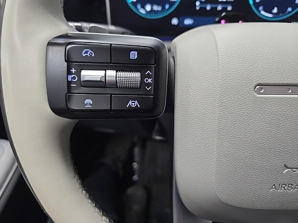 used 2024 Hyundai Santa Fe car, priced at $37,999