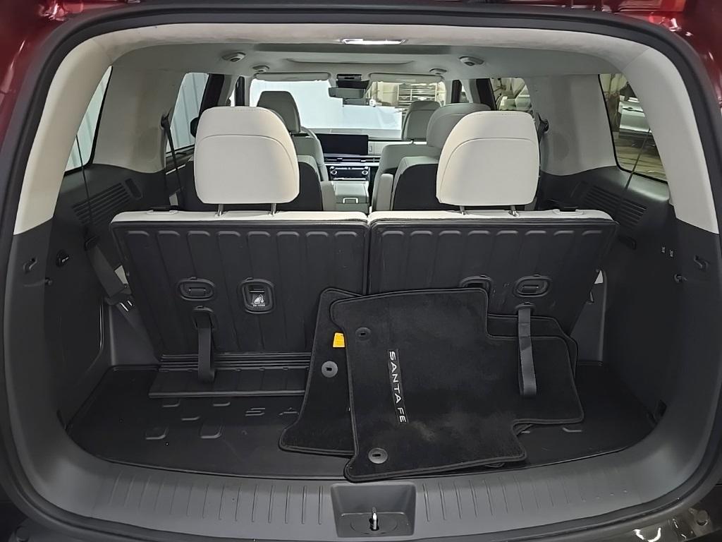 used 2024 Hyundai Santa Fe car, priced at $37,999