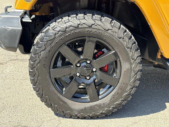 used 2014 Jeep Wrangler Unlimited car, priced at $14,500