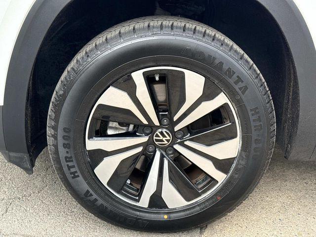 used 2024 Volkswagen Atlas car, priced at $27,898