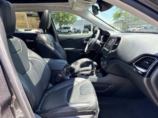 used 2023 Jeep Cherokee car, priced at $25,598