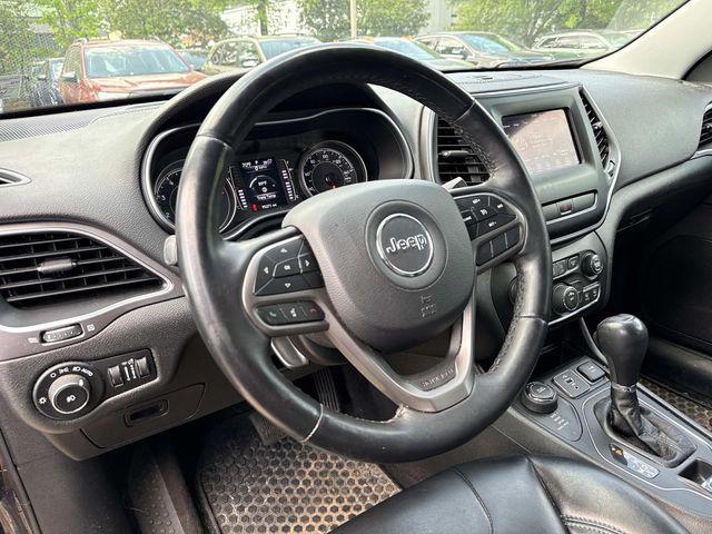 used 2019 Jeep Cherokee car, priced at $14,498