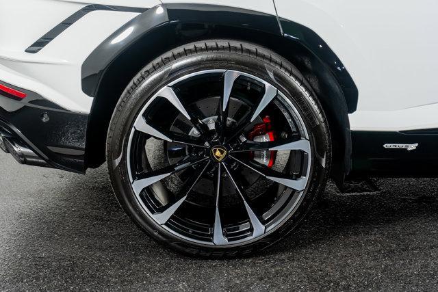 used 2023 Lamborghini Urus car, priced at $249,998