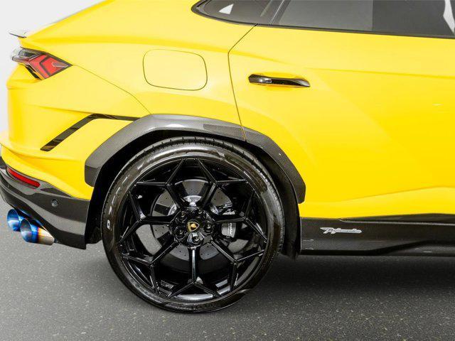 used 2023 Lamborghini Urus car, priced at $297,998