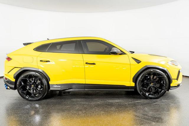 used 2023 Lamborghini Urus car, priced at $299,998