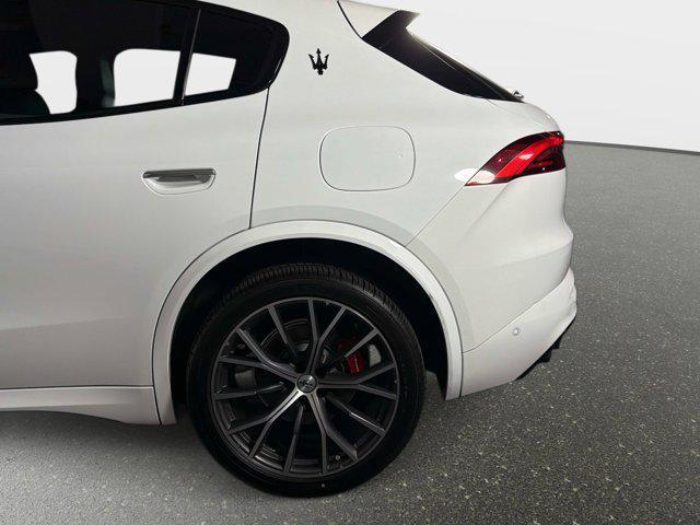 used 2023 Maserati Grecale car, priced at $41,469