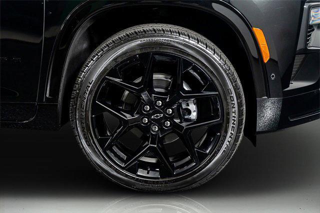 used 2026 Chevrolet Traverse car, priced at $54,998