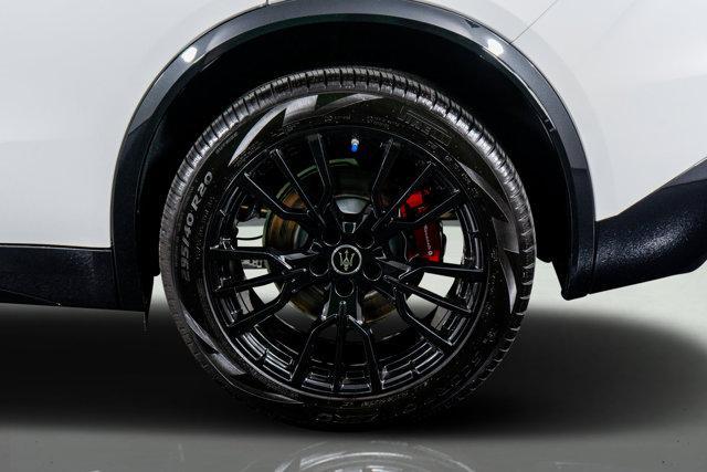 used 2025 Maserati Grecale car, priced at $67,198