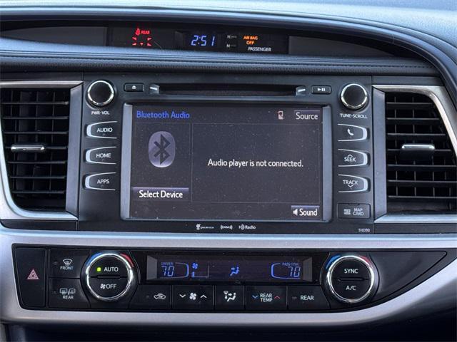 used 2019 Toyota Highlander car, priced at $23,500