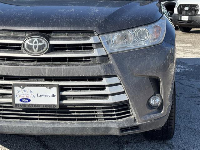 used 2019 Toyota Highlander car, priced at $23,500