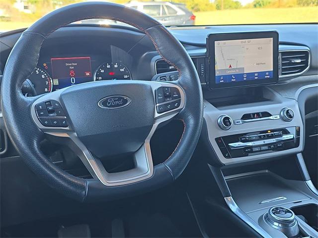 used 2023 Ford Explorer car, priced at $35,000