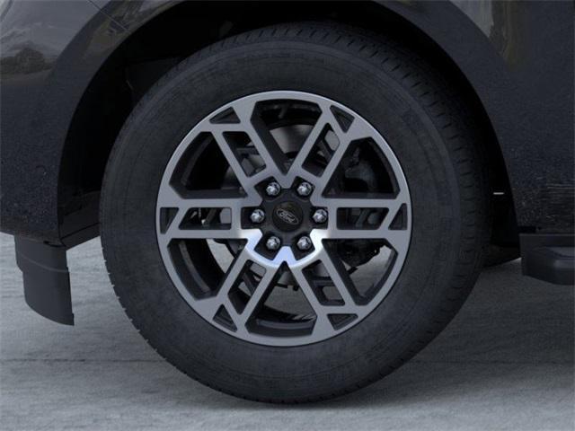 new 2025 Ford Expedition car, priced at $67,046