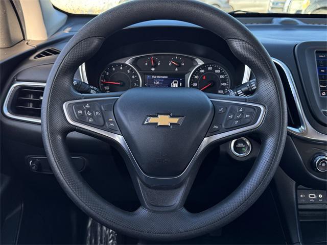 used 2022 Chevrolet Equinox car, priced at $18,200