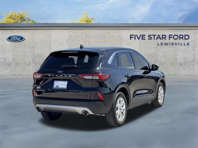 used 2023 Ford Escape car, priced at $22,000
