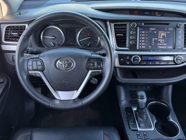 used 2019 Toyota Highlander car, priced at $23,300