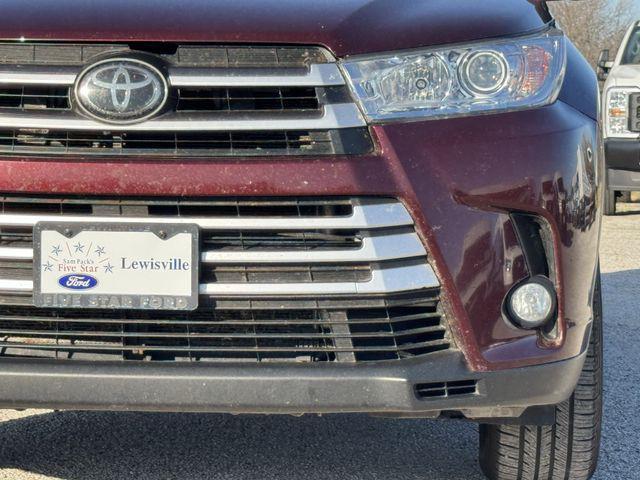 used 2019 Toyota Highlander car, priced at $23,300