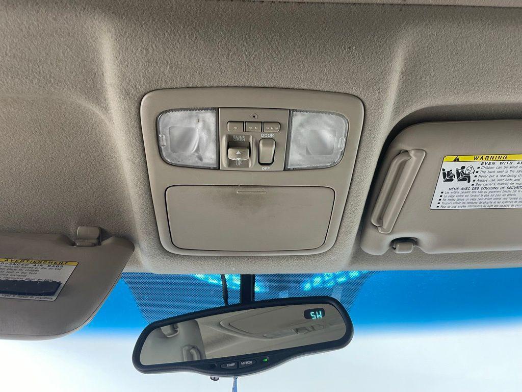 used 2006 Toyota Highlander car, priced at $6,994