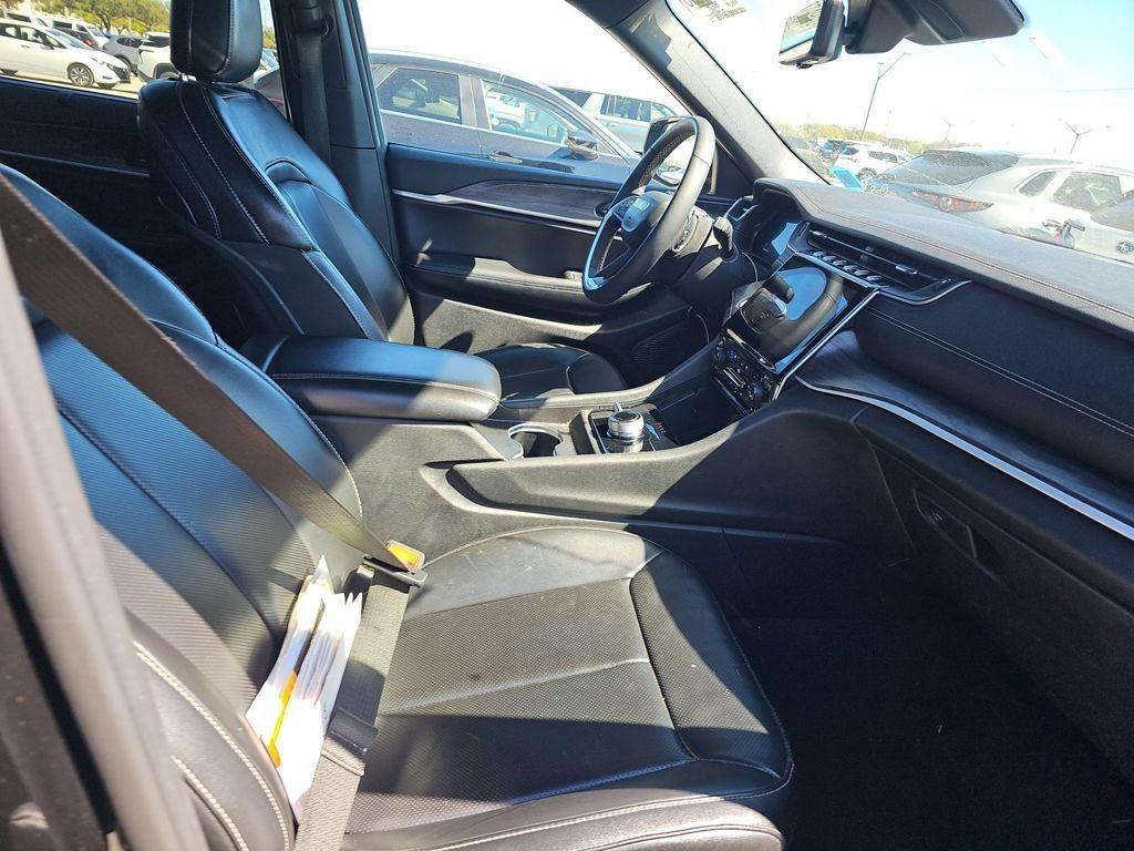 used 2024 Jeep Grand Cherokee L car, priced at $30,744