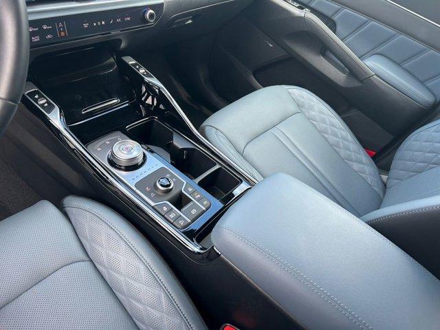 used 2025 Kia Sorento Plug-In Hybrid car, priced at $46,488