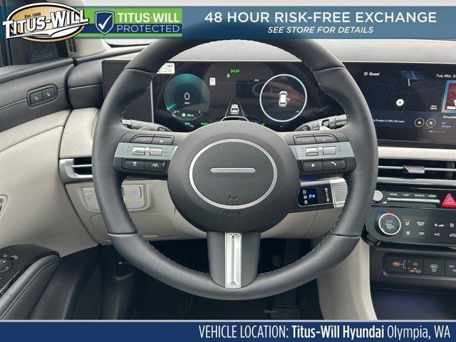 new 2026 Hyundai TUCSON Hybrid car, priced at $43,738