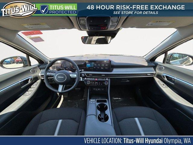 new 2025 Hyundai Sonata Hybrid car, priced at $27,999