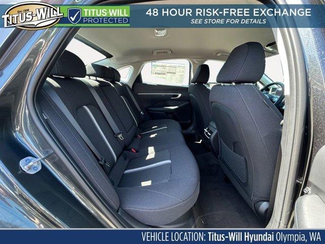 new 2025 Hyundai Sonata Hybrid car, priced at $27,999