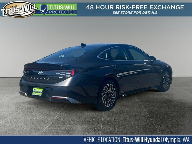 new 2025 Hyundai Sonata Hybrid car, priced at $27,999