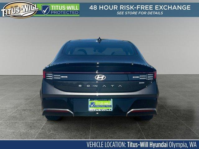 new 2025 Hyundai Sonata Hybrid car, priced at $27,999
