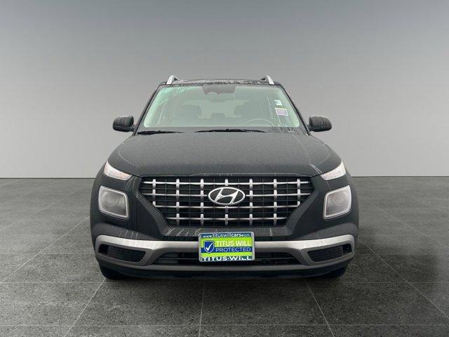 used 2025 Hyundai Venue car, priced at $21,999