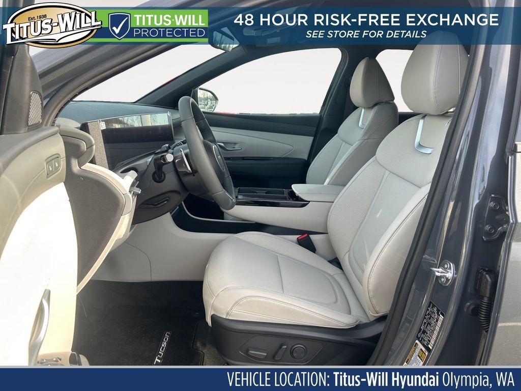 new 2026 Hyundai TUCSON Hybrid car, priced at $43,817