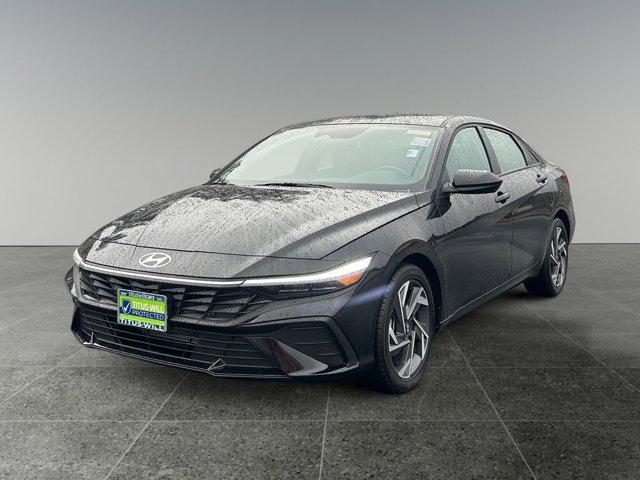 used 2025 Hyundai Elantra car, priced at $20,950